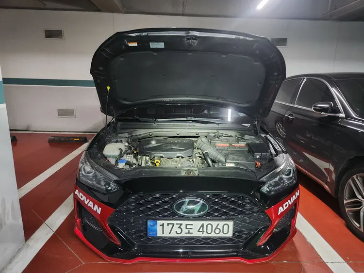 Hyundai Veloster(JS) 34