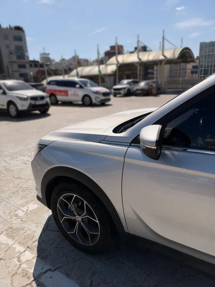 SsangYong (KGM) Beautiful Korando 11