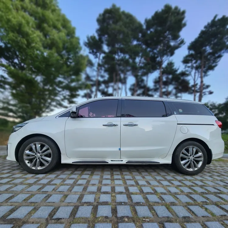 Kia Carnival 3