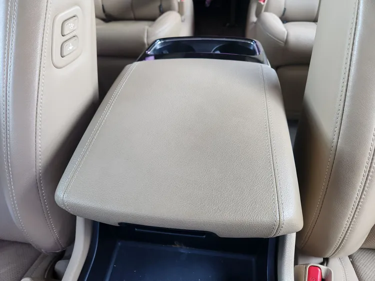 Kia Carnival 22