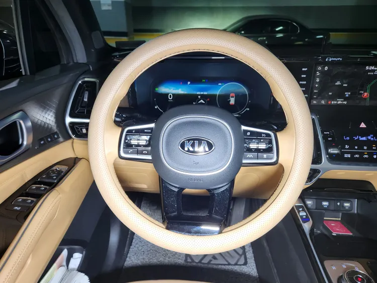 Kia Sorento (MQ4) 14