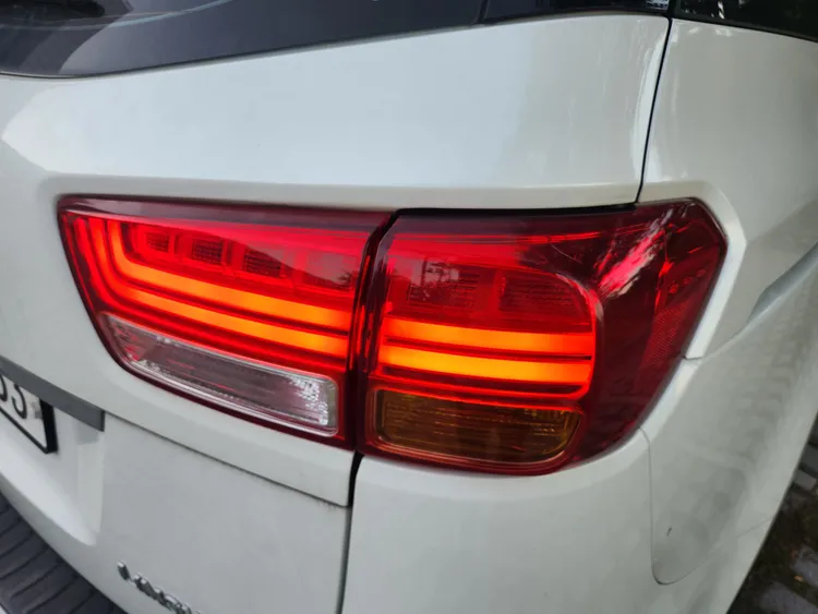Kia Carnival 39