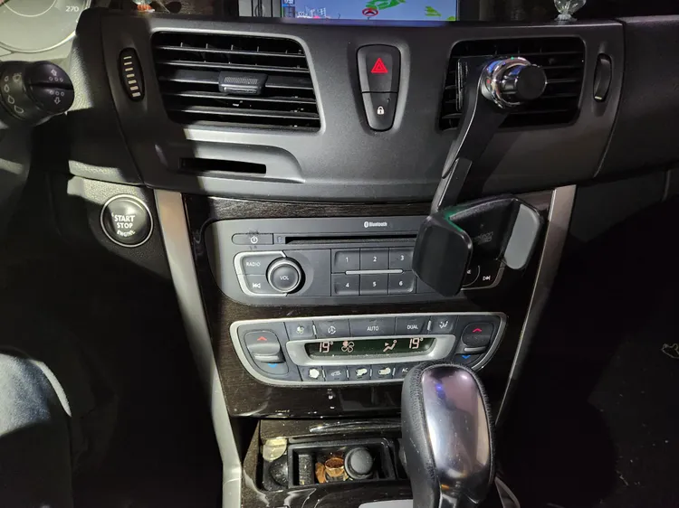 Renault Korea SM5 Nova 10