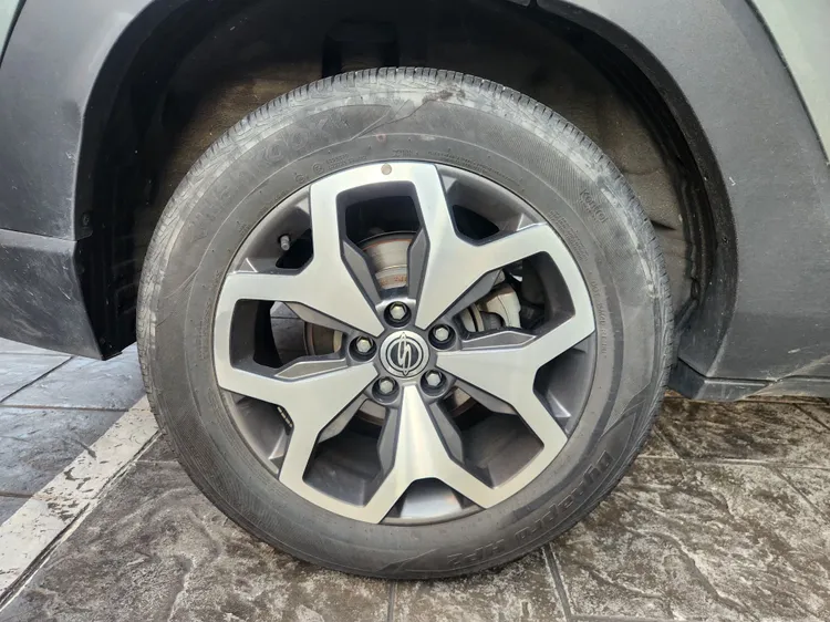 SsangYong (KGM) Torres 27