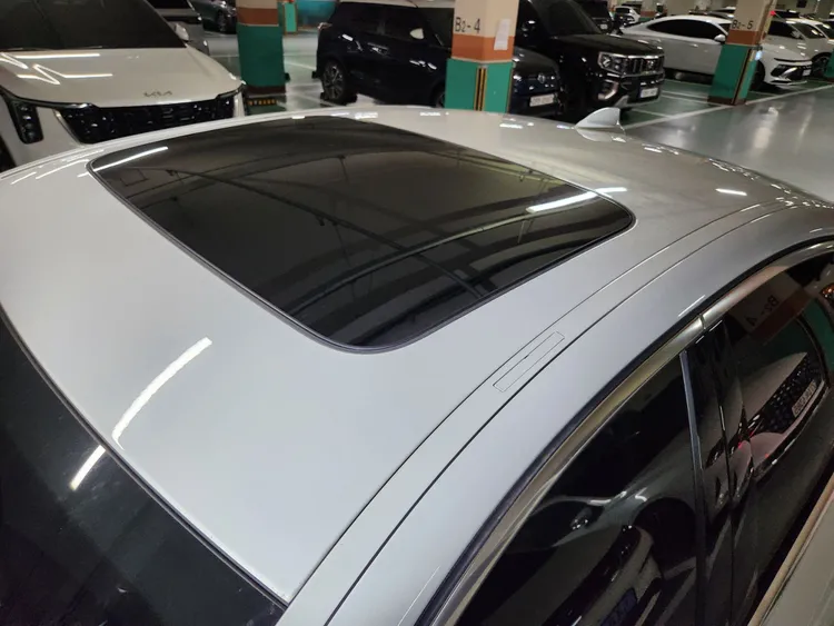 BMW 5 Series (G30) 12