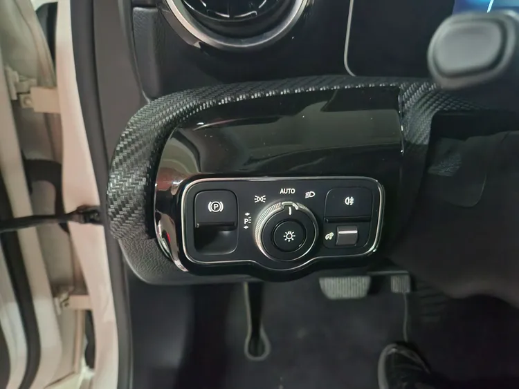 Mercedes A-Class (W177) 19