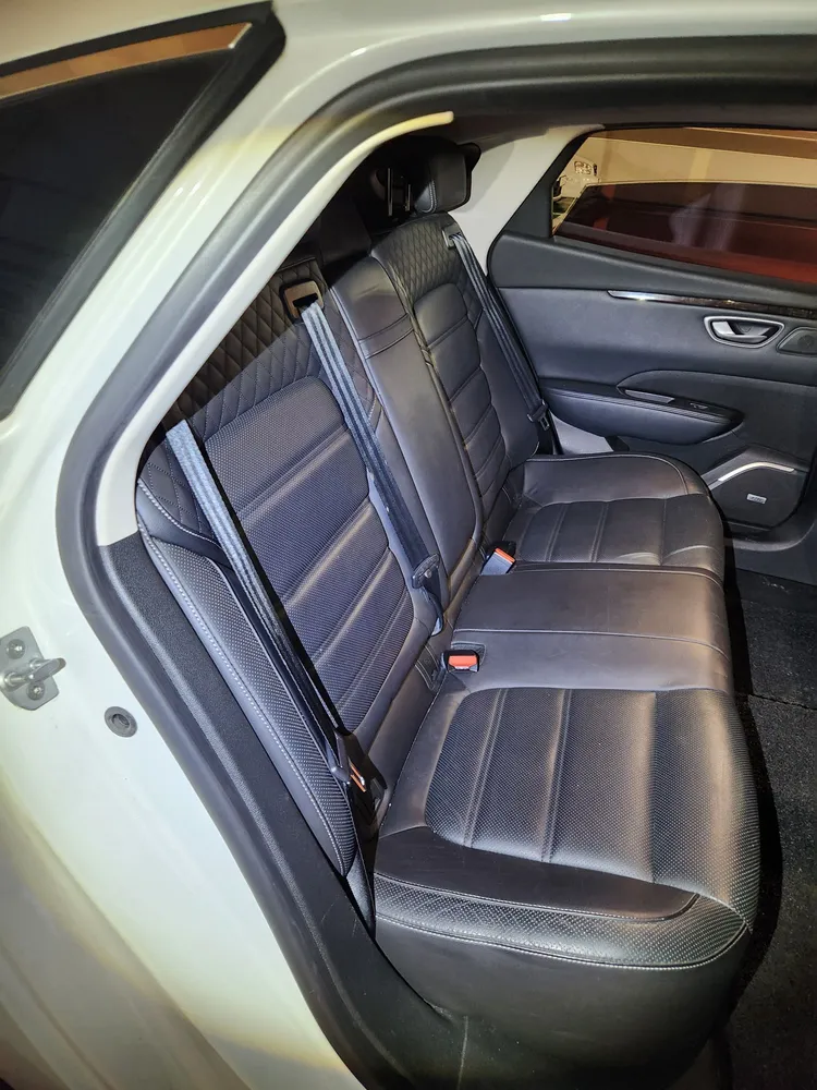 Renault Korea Talisman 10