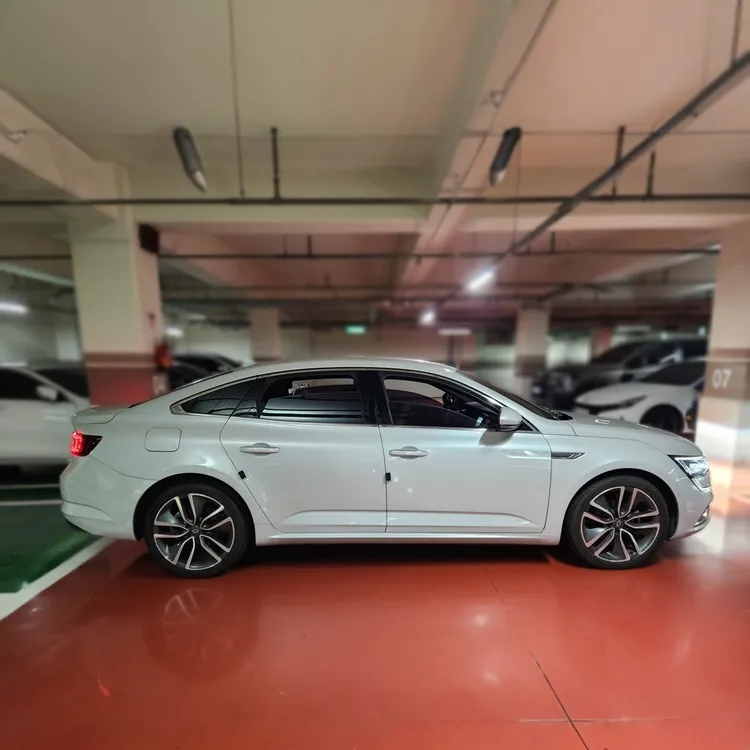 Renault Korea Talisman 4