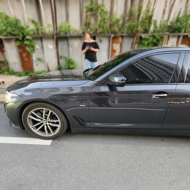 BMW 5 Series (G30) 3