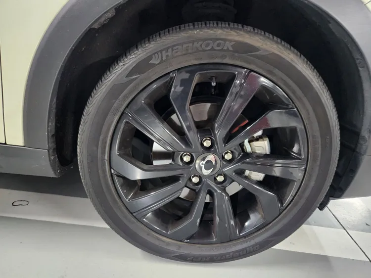 SsangYong (KGM) Very New Tivoli 33