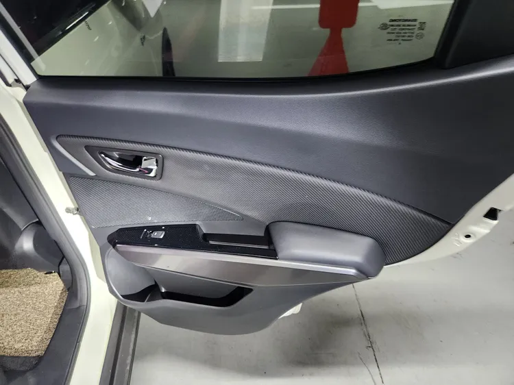 SsangYong (KGM) Very New Tivoli 22