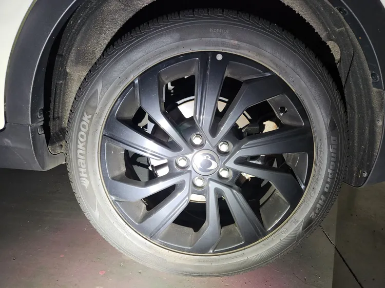 SsangYong (KGM) Very New Tivoli 30