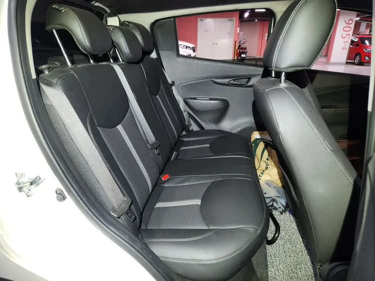 Chevrolet Spark 10