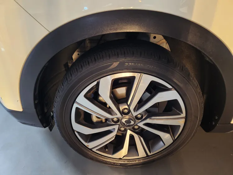 SsangYong (KGM) Very New Tivoli 29