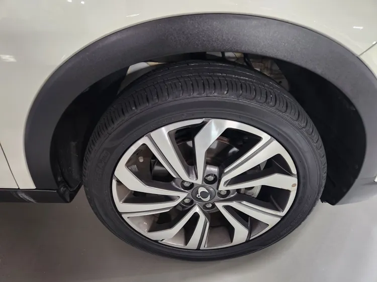 SsangYong (KGM) Very New Tivoli 32