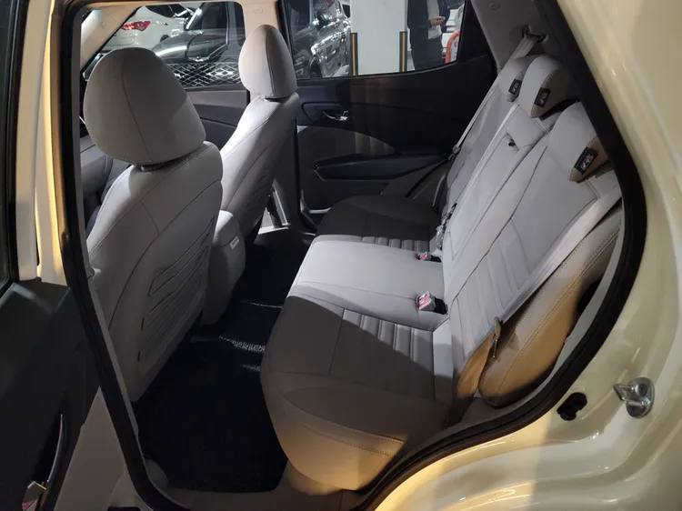 SsangYong (KGM) Very New Tivoli 8