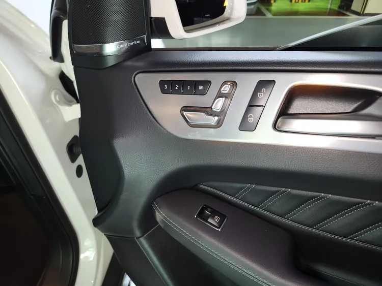 Mercedes GLE-Class (W166) 28