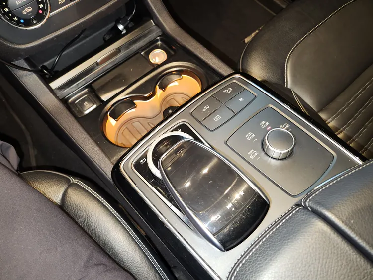 Mercedes GLE-Class (W166) 22