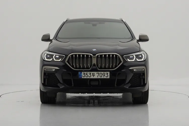 X6 M50i