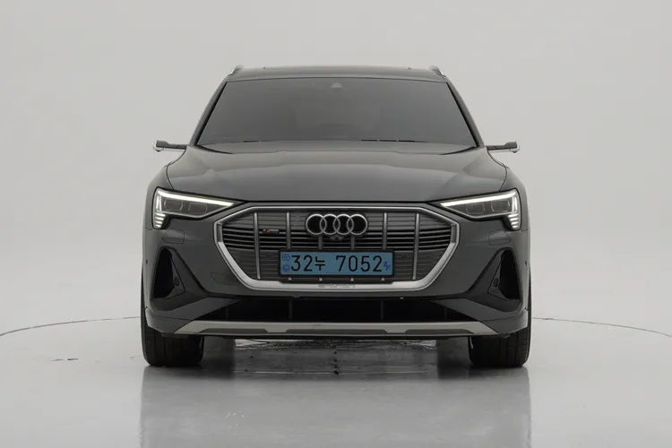 e-tron 55 quattro