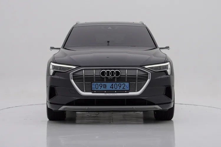 e-tron 55 quattro