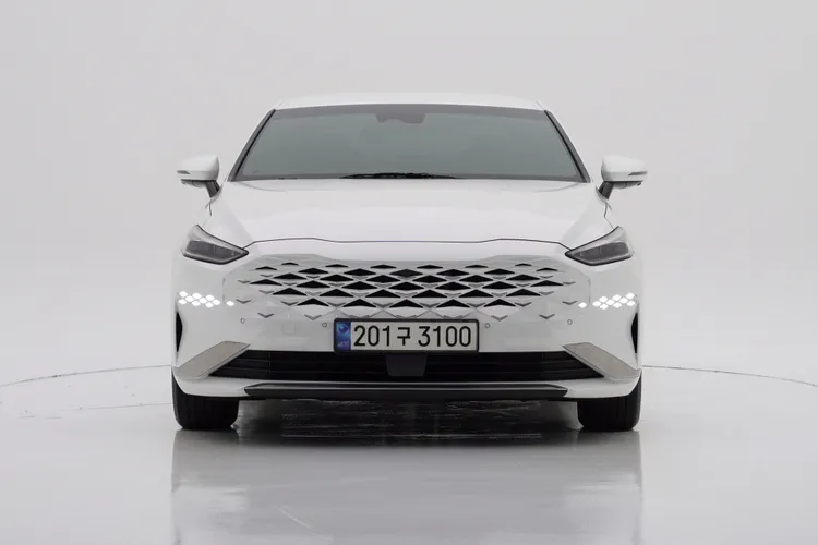 Kia K8 HEV 1