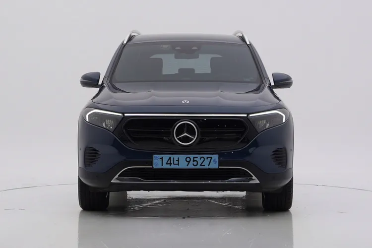 EQB 300 (X243) 4MATIC