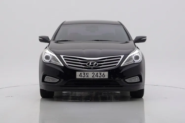 Hyundai Grandeur HG G 1