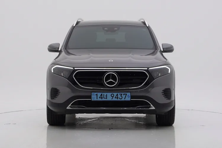 EQB 300 (X243) Electric Art 4MATIC