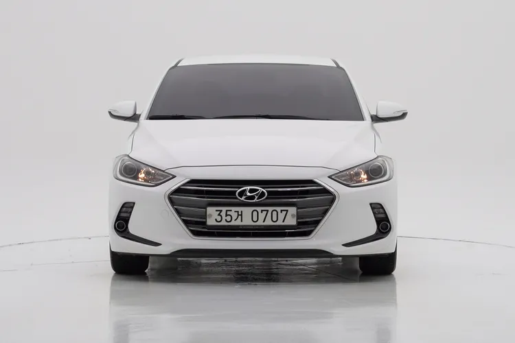 Hyundai Avante AD G 1