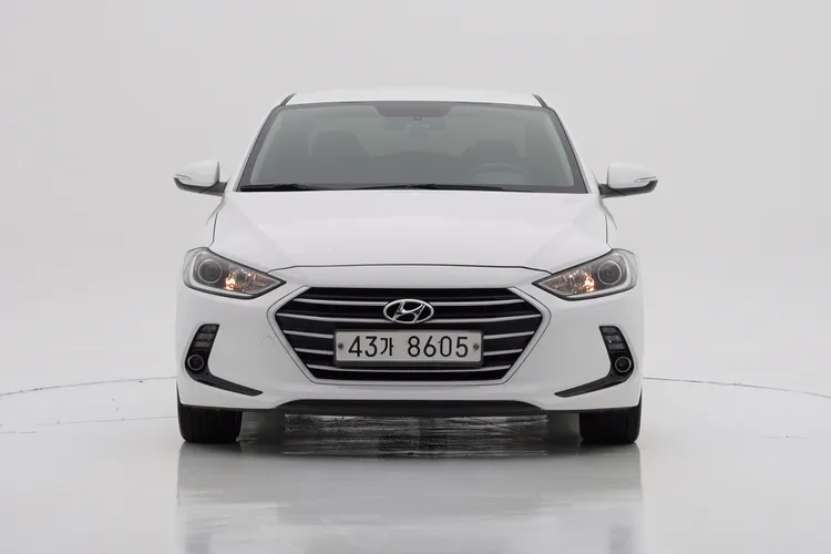 Hyundai Avante AD G 1