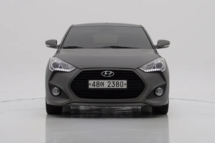Hyundai Veloster G 1