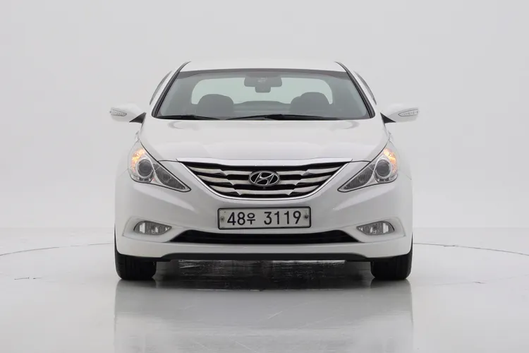 Hyundai YF Sonata G 1