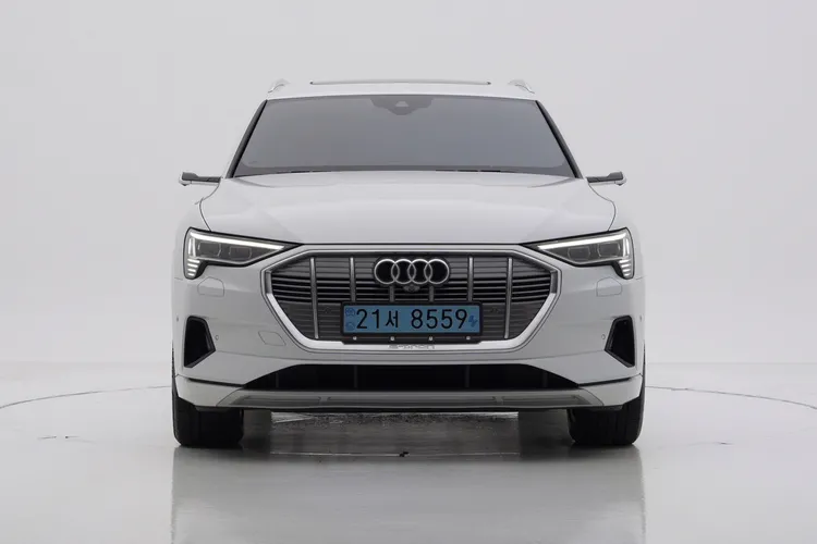 e-tron 55 quattro