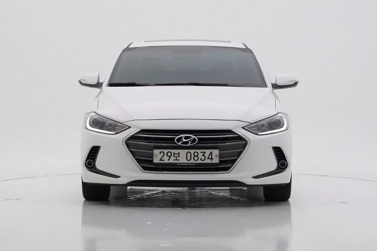 Hyundai Avante AD G 1